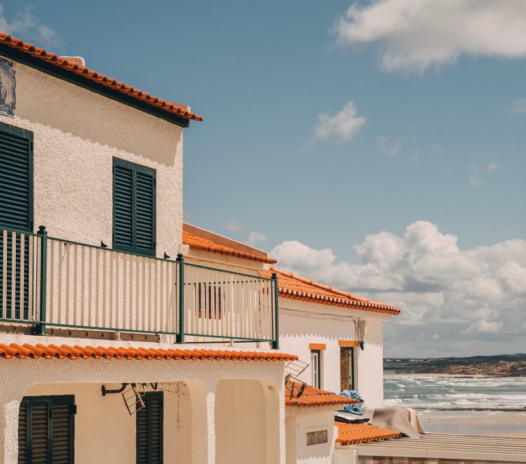 This blog talks about selling a home in Israel.